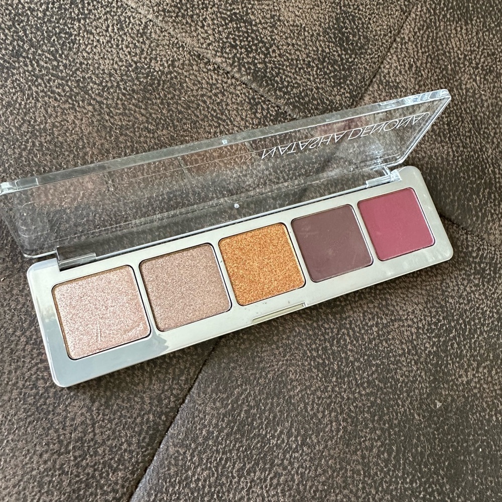 Neutral & Rose Eyeshadow Palette - Pink, Gold, Brown Shades